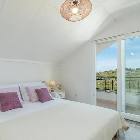 Vacation House Miramar *