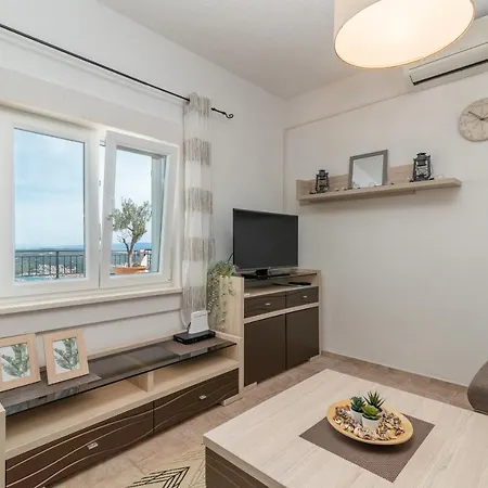 Vacation House Miramar Trogir