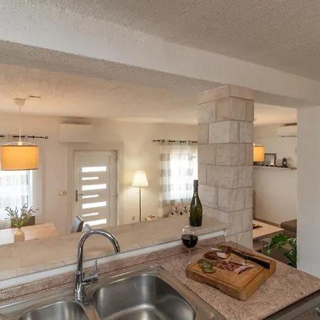 Vacation House Miramar *