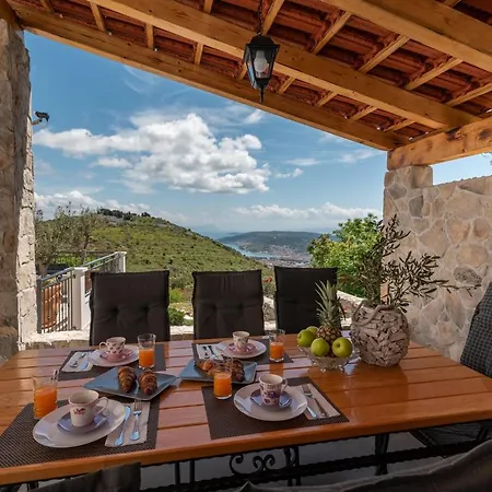 Villa Vacation House Miramar *