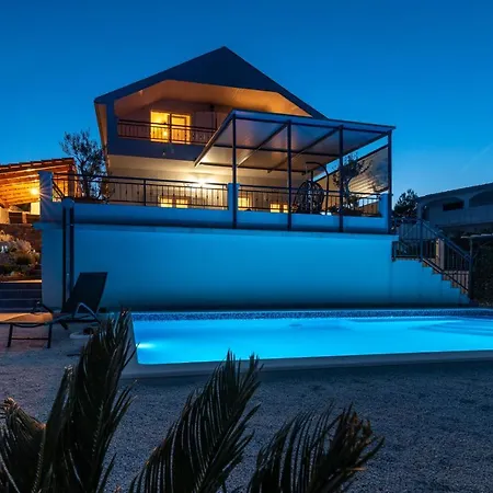 Villa Vacation House Miramar *